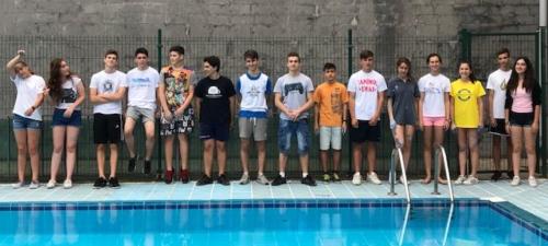 Piscina con olas / Ein Wellenbad