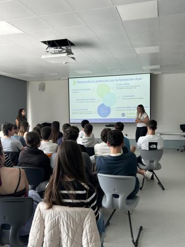 Charlas informativas de la Universidad de Deusto / Infomationsveranstaltung der Universität Deusto