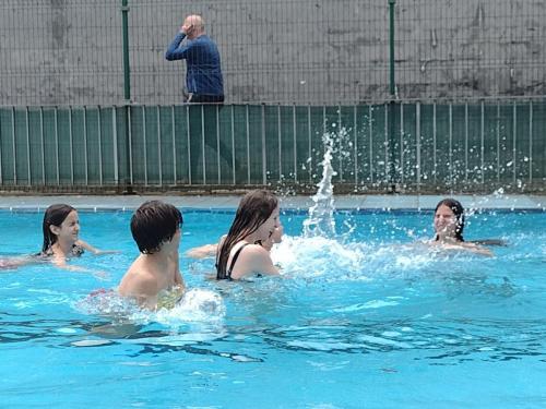 Comienza el campus de verano / Das Sommercamp beginnt