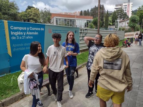 Comienza el campus de verano / Das Sommercamp beginnt