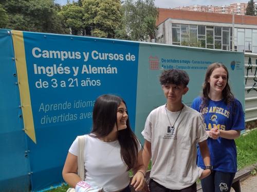Comienza el campus de verano / Das Sommercamp beginnt