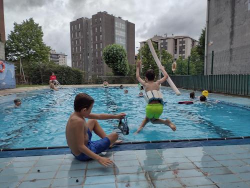 Comienza el campus de verano / Das Sommercamp beginnt