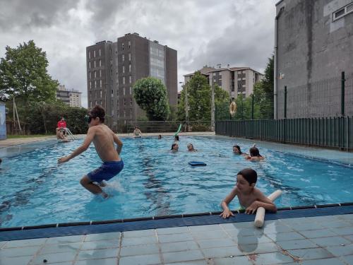 Comienza el campus de verano / Das Sommercamp beginnt