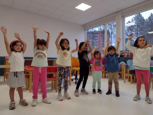 Comienza el campus de verano / Das Sommercamp beginnt