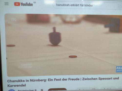 Celebrando las Festividades del Final de Año / Wir feiern die verschiedenen Feste am Jahresende