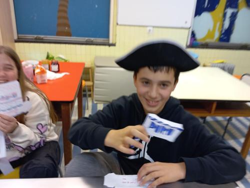 Proyecto anual de lectura, el Día Internacional de la Mujer, St. Patrick's Day y Purim / Jährliches Leseprojekt, Internationaler Frauentag, St. Patrick's Day und Purim
