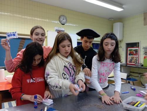 Proyecto anual de lectura, el Día Internacional de la Mujer, St. Patrick's Day y Purim / Jährliches Leseprojekt, Internationaler Frauentag, St. Patrick's Day und Purim