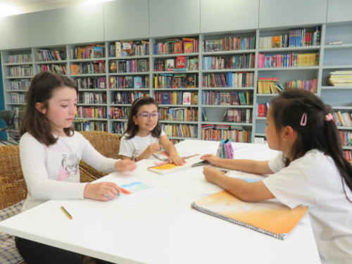 Lectura en los cursos 14 de Mayo / Leseprojekt Englisch- und Deutschkursen 14. Mai