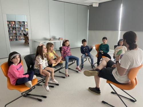 Lectura en los cursos 14 de Mayo / Leseprojekt Englisch- und Deutschkursen 14. Mai