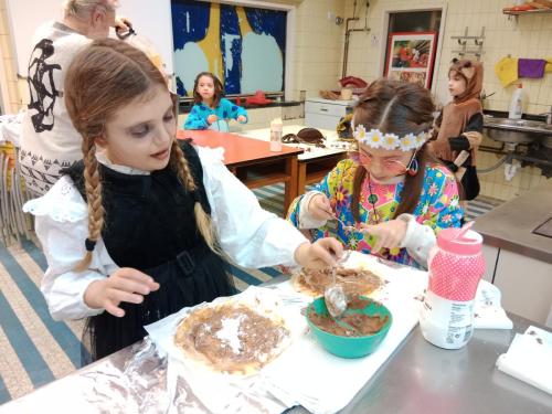 Carnaval de Maslenitsa 18 de Febrero/ Karneval von Maslenitsa am 18. Februar