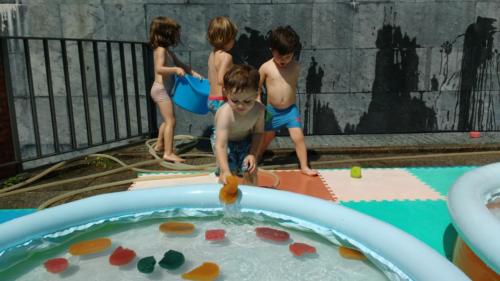 Splash and Play Pools