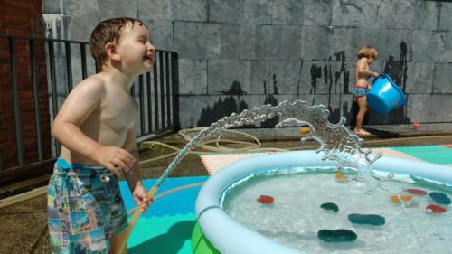 Splash and Play Pools