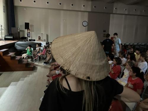 Explorando China: ¡Un viaje fascinante hacia el gigante asiático! / Erkundung von China: Eine faszinierende Reise zum asiatischen Riesen!