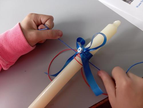 Proyectos de cocina, deportes, el Día de la Madre, la Pascua Ortodoxa y el Día de la Liberación / Küchenprojekte, Sport, Muttertag, orthodoxes Ostern und Tag der Befreiung