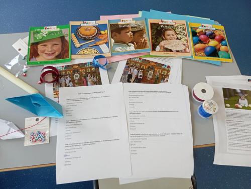 Proyectos de cocina, deportes, el Día de la Madre, la Pascua Ortodoxa y el Día de la Liberación / Küchenprojekte, Sport, Muttertag, orthodoxes Ostern und Tag der Befreiung