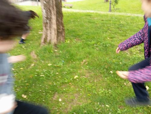 Proyectos de cocina, deportes, el Día de la Madre, la Pascua Ortodoxa y el Día de la Liberación / Küchenprojekte, Sport, Muttertag, orthodoxes Ostern und Tag der Befreiung