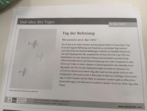 Proyectos de cocina, deportes, el Día de la Madre, la Pascua Ortodoxa y el Día de la Liberación / Küchenprojekte, Sport, Muttertag, orthodoxes Ostern und Tag der Befreiung