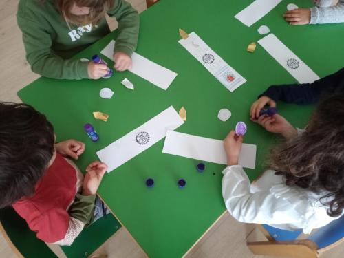 Proyectos de cocina, deportes, el Día de la Madre, la Pascua Ortodoxa y el Día de la Liberación / Küchenprojekte, Sport, Muttertag, orthodoxes Ostern und Tag der Befreiung