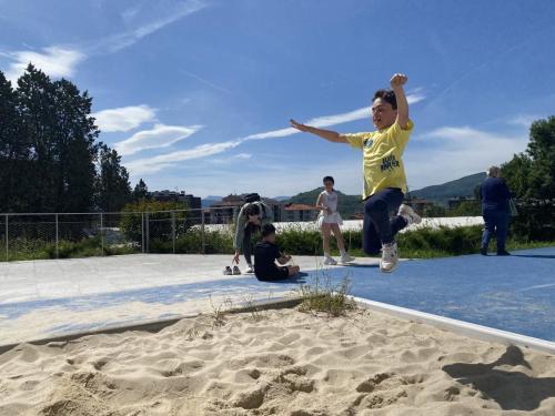 Proyecto STEM de pluviómetros, preparación para los exámenes oficiales, evento sobre el Campeonato Europeo de Atletismo y merendolas de fin de curso / STEM-Projekt mit Regenmessern, Vorbereitung auf offizielle Prüfungen, Event zur Leichtathletik Europameisterschaft und Abschlussfeiern am Ende des Kurses