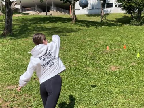 Proyecto STEM de pluviómetros, preparación para los exámenes oficiales, evento sobre el Campeonato Europeo de Atletismo y merendolas de fin de curso / STEM-Projekt mit Regenmessern, Vorbereitung auf offizielle Prüfungen, Event zur Leichtathletik Europameisterschaft und Abschlussfeiern am Ende des Kurses