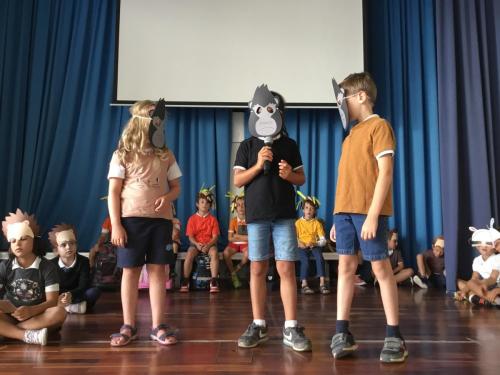 Einschulungsfeier / Ceremonia de ingreso a primaria