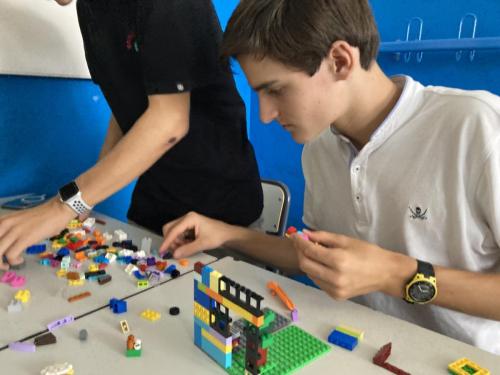 Clase 9, Ética Tema: #wirhandeln / Klasse 9, Ethik Thema: #wirhandeln